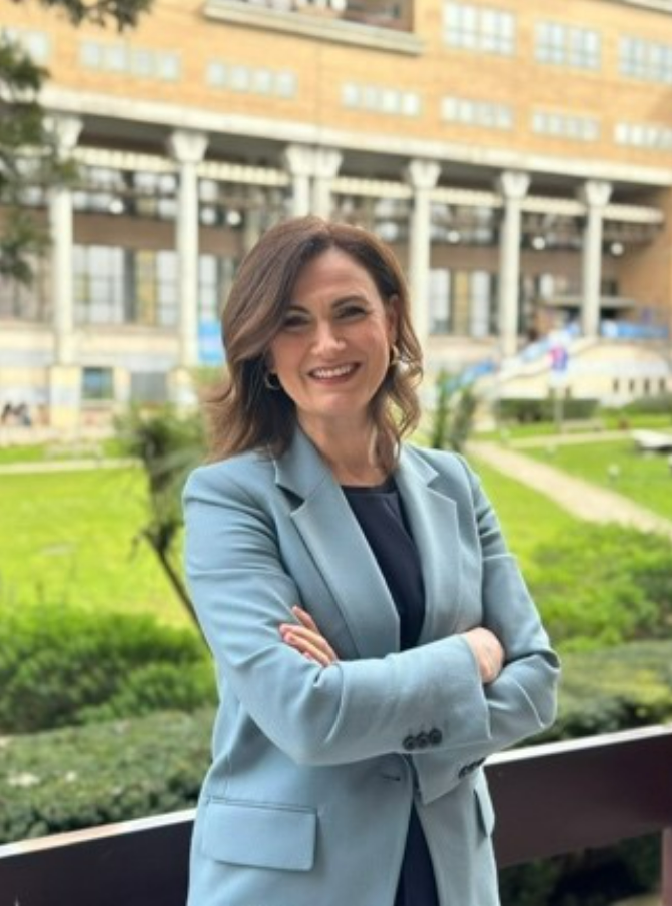 Na zdjęciu Sílvia Caldeira, prelegentka wydarzenia.